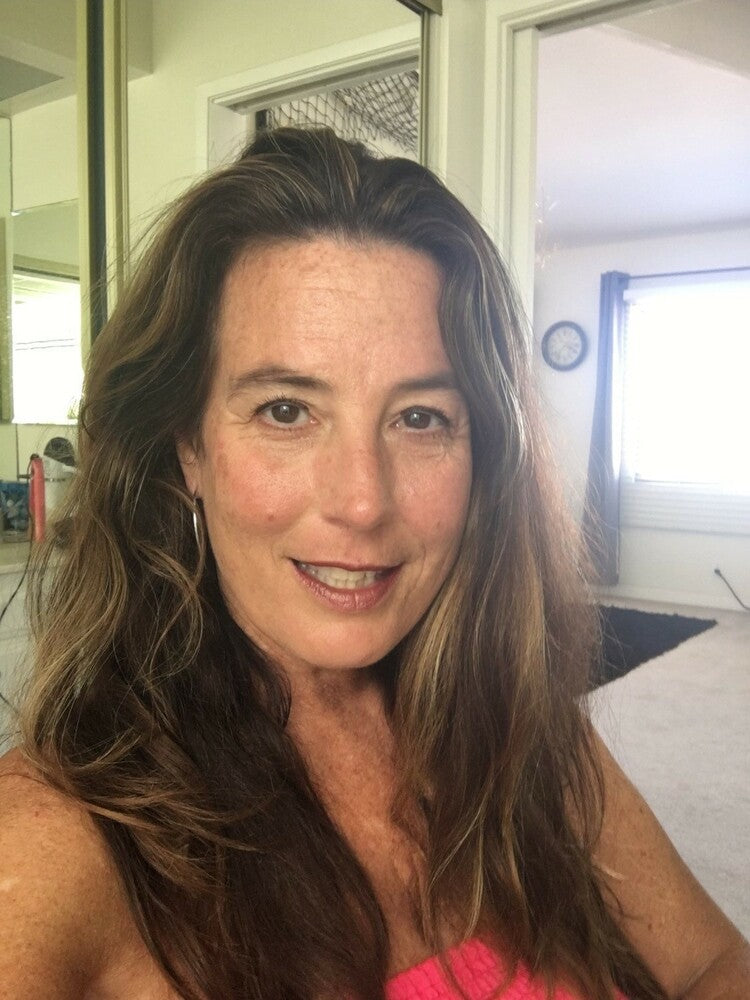 Heather D loves Mommy Makeup 5-stars!