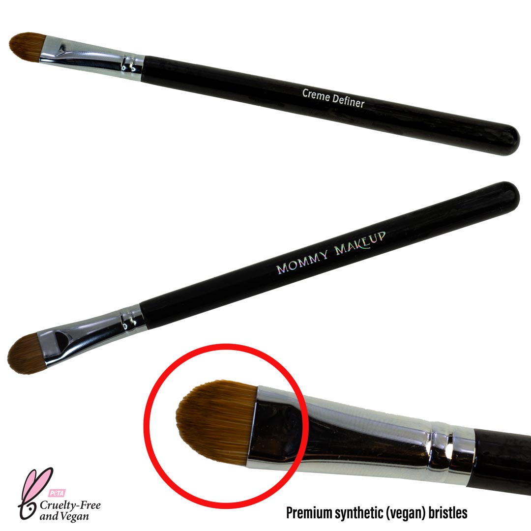 Vegan, travel friendly size and hand cut Creme Definer Brush. #Vegan_brush #Mommy_Makeup_Creme_Definer_Brush #Creme_Definer_Brush #Cruelty_Free_Brush