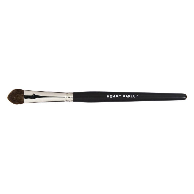 Vegan, cruelty free, short handled and hand cut Double Shader Brush. #Vegan_Brush #Mommy_Makeup_Double_Shader_Brush #Double_Shader_Brush #Cruelty_Free_Brush